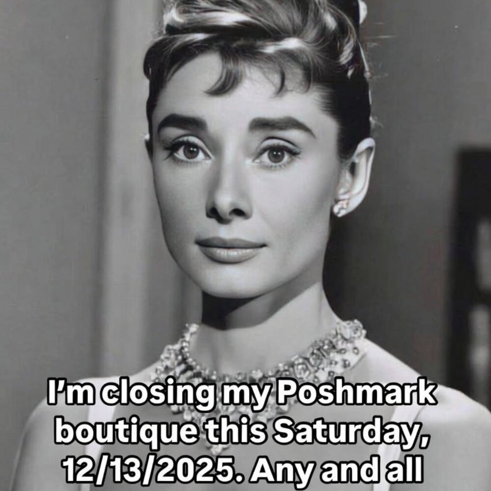 Closet is closing today, Saturday 12/13 - Make an offer.  Final Sale!!